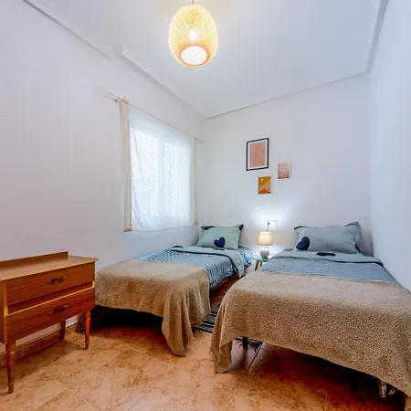Casy With Sea View Apartment Torrevieja